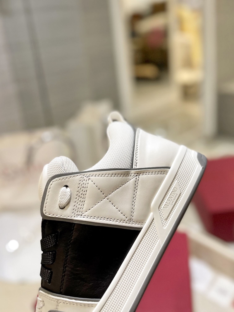 Valentino Sneakers